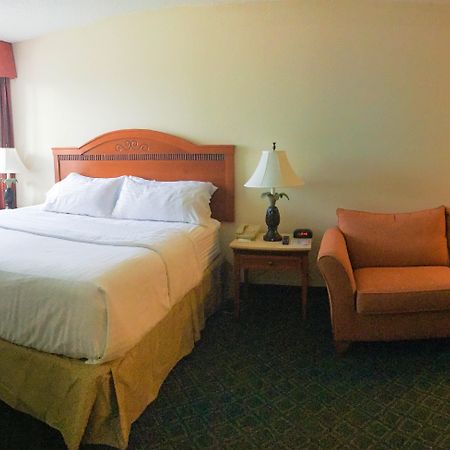 Holiday Inn Port St. Lucie By Ihg Exterior photo