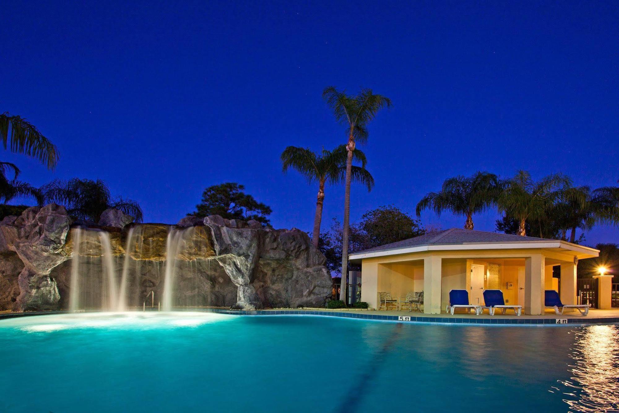 Holiday Inn Port St. Lucie By Ihg Exterior photo